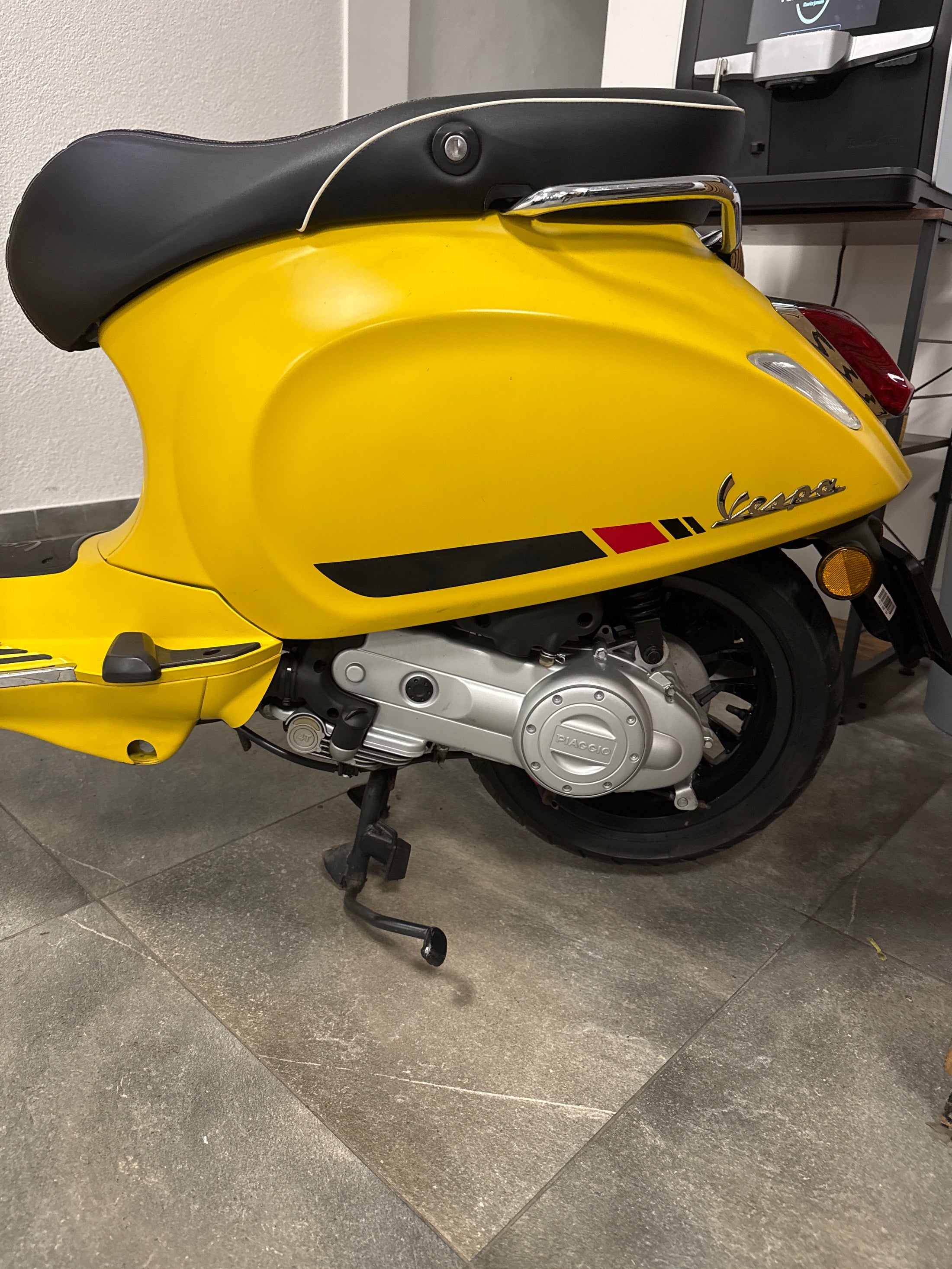 Vespa Sprint Yellow Edition (Klasse A)