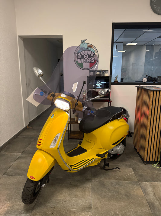 Vespa Sprint Yellow Edition (Klasse A)
