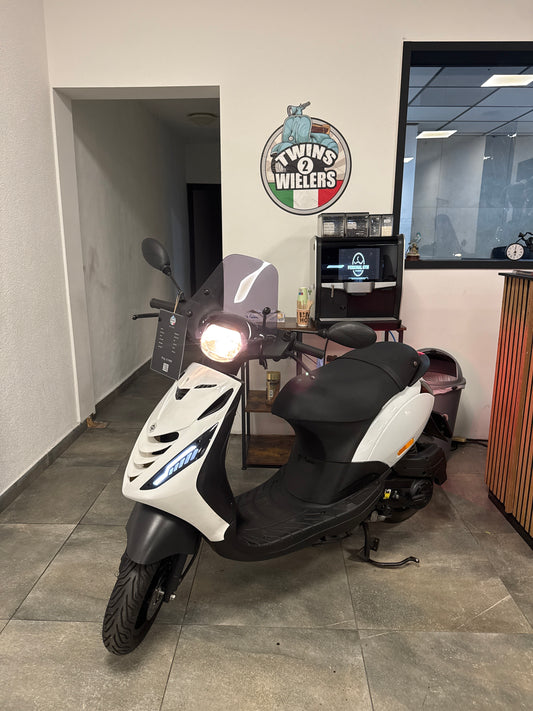 Piaggio Zip SP LOOK (Klasse A) Full option!