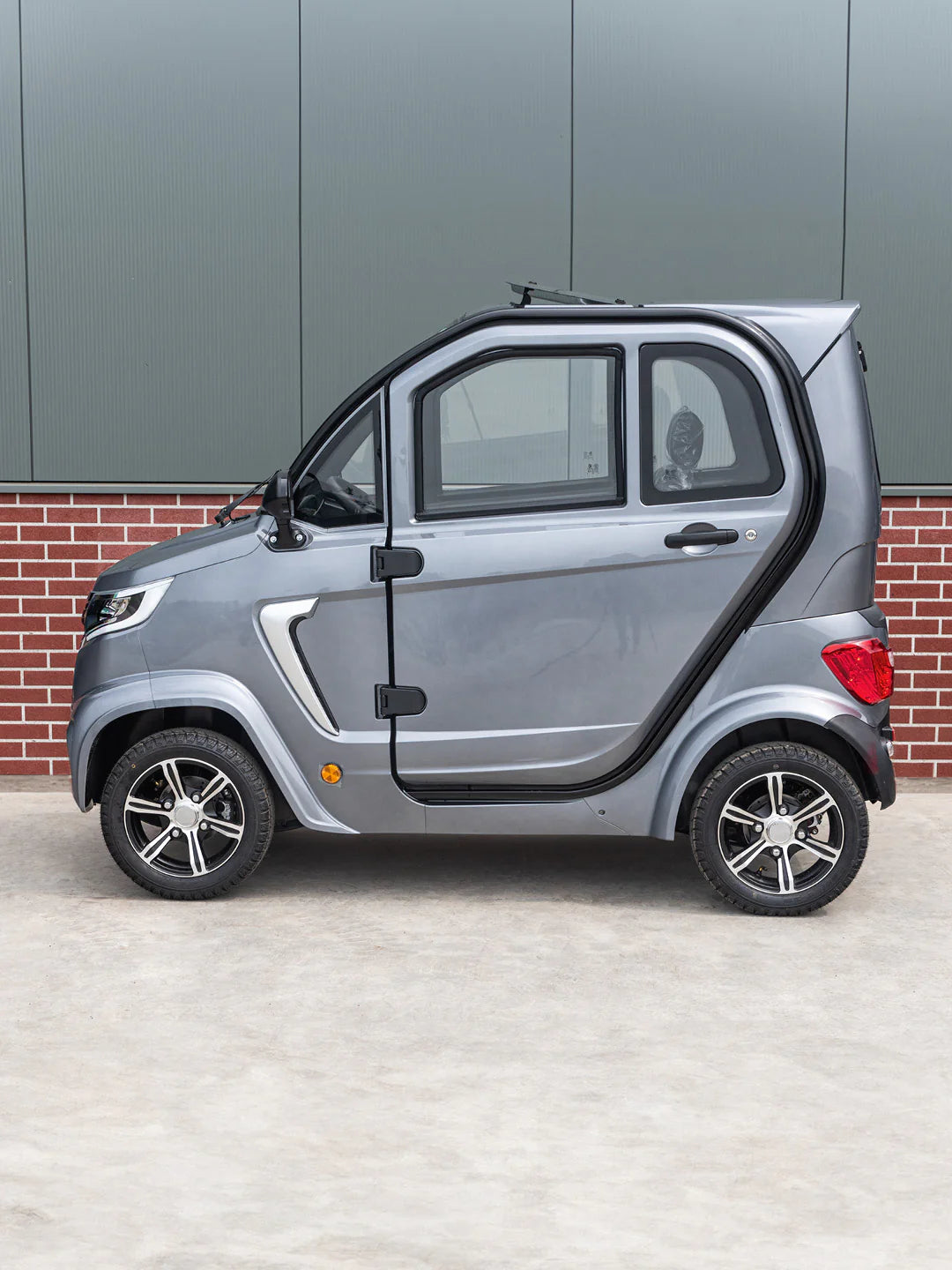 TTZ Liberty 1.0 Zwart